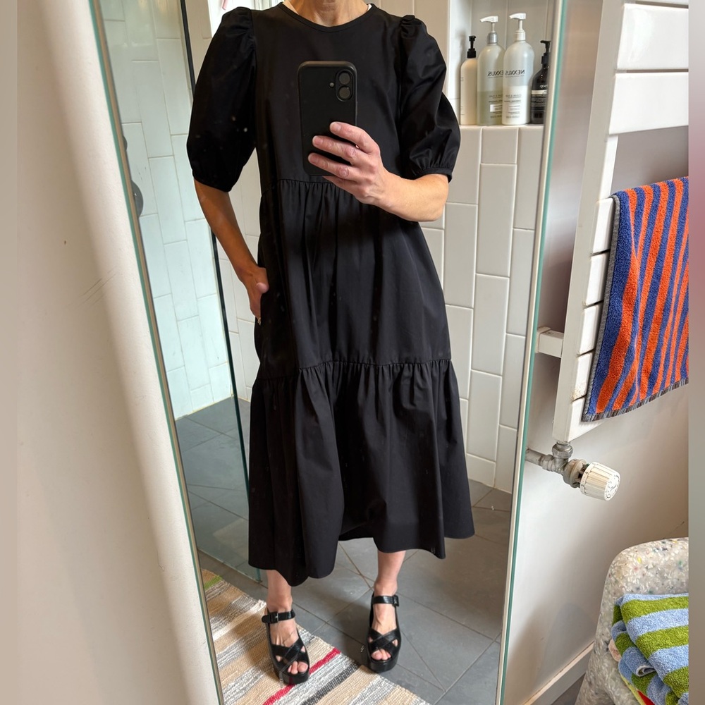 Zara Black Poplin Tiered dress with Short Balloon Sleeves